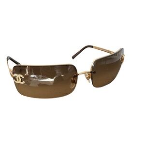 CHANEL Brown and Gold Sunglasses